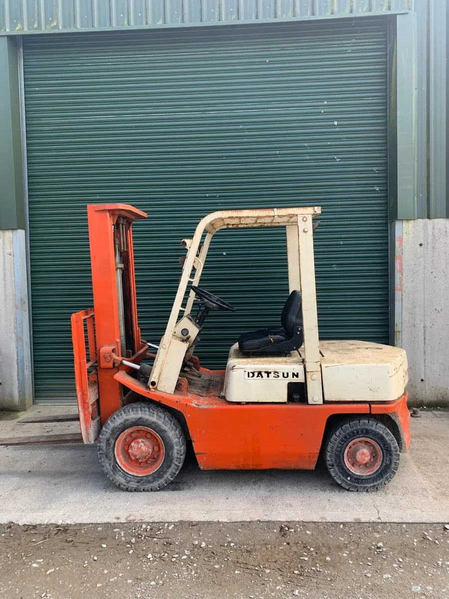 Datsun forklift - Image 2