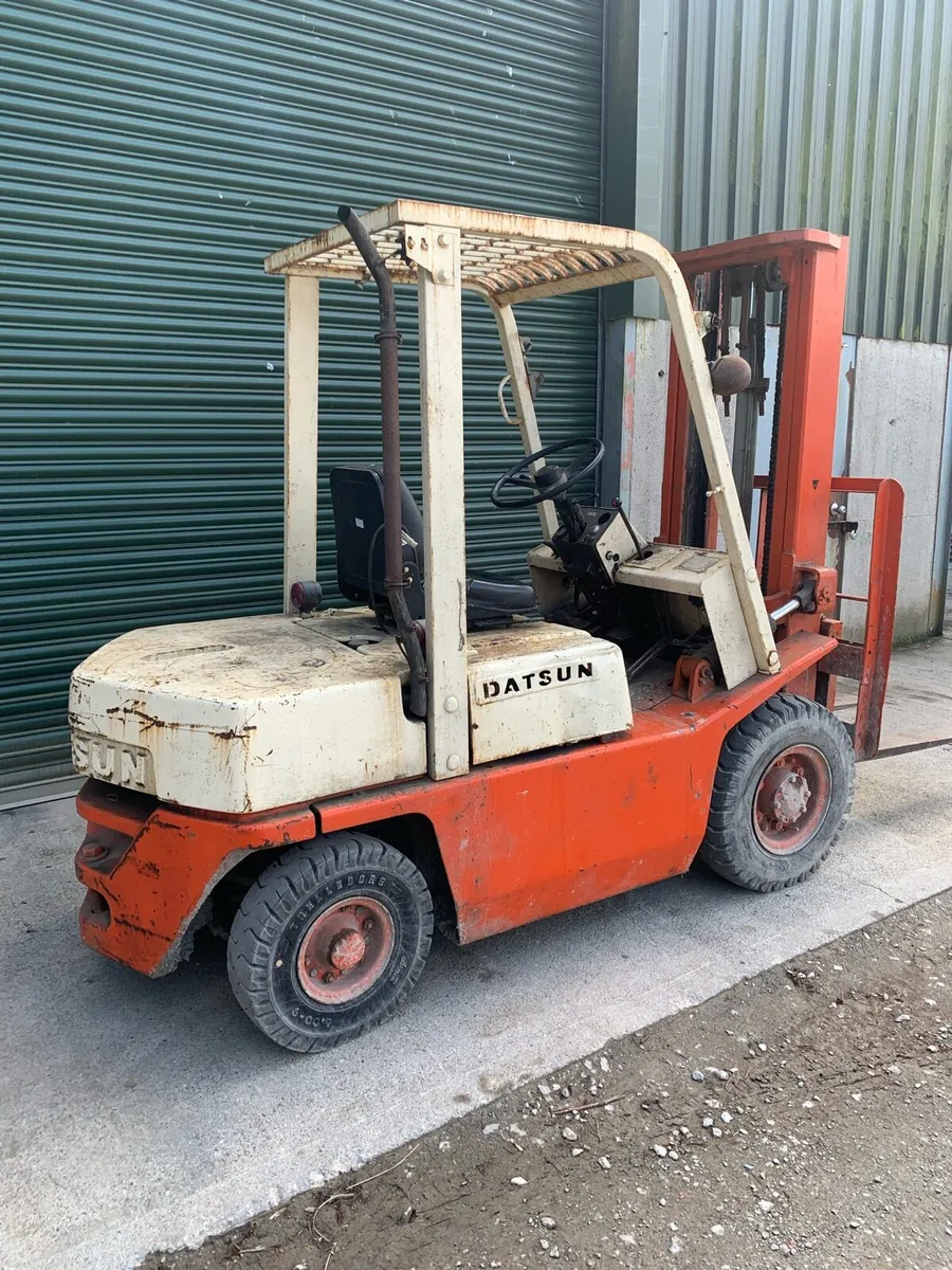 Datsun forklift - Image 4
