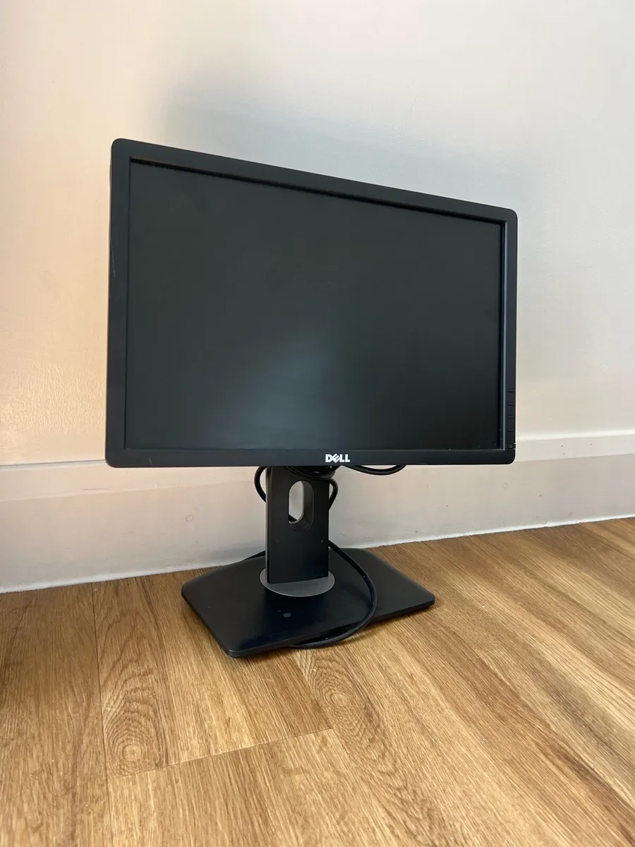 Two Dell monitors - Image 1