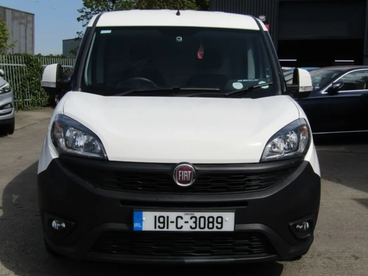 Fiat Doblo Cargo SWB SX 1.3 95HP Mjii E6 - Image 2