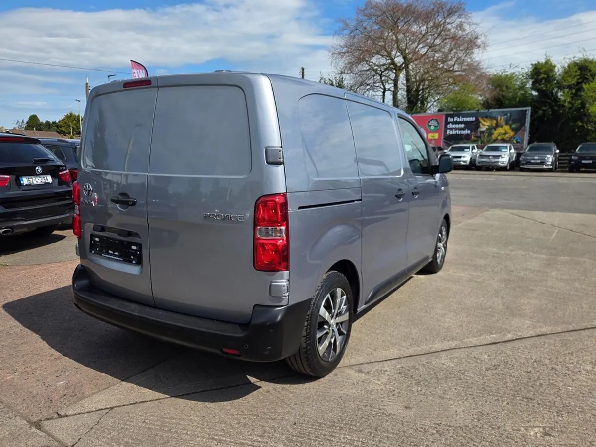 Toyota Proace L0 ICON - Image 3