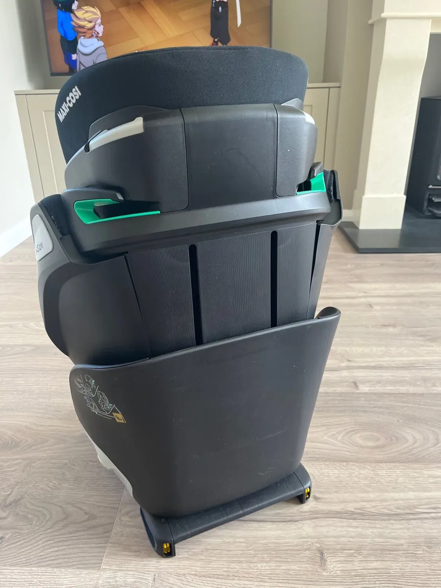 Maxi cosi car seat - Image 3