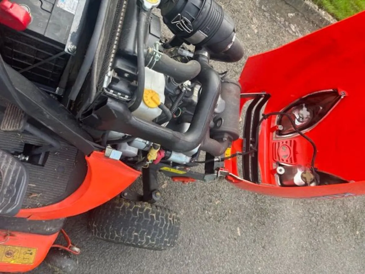 Kubota GR1600 Rideon Mower - Image 3