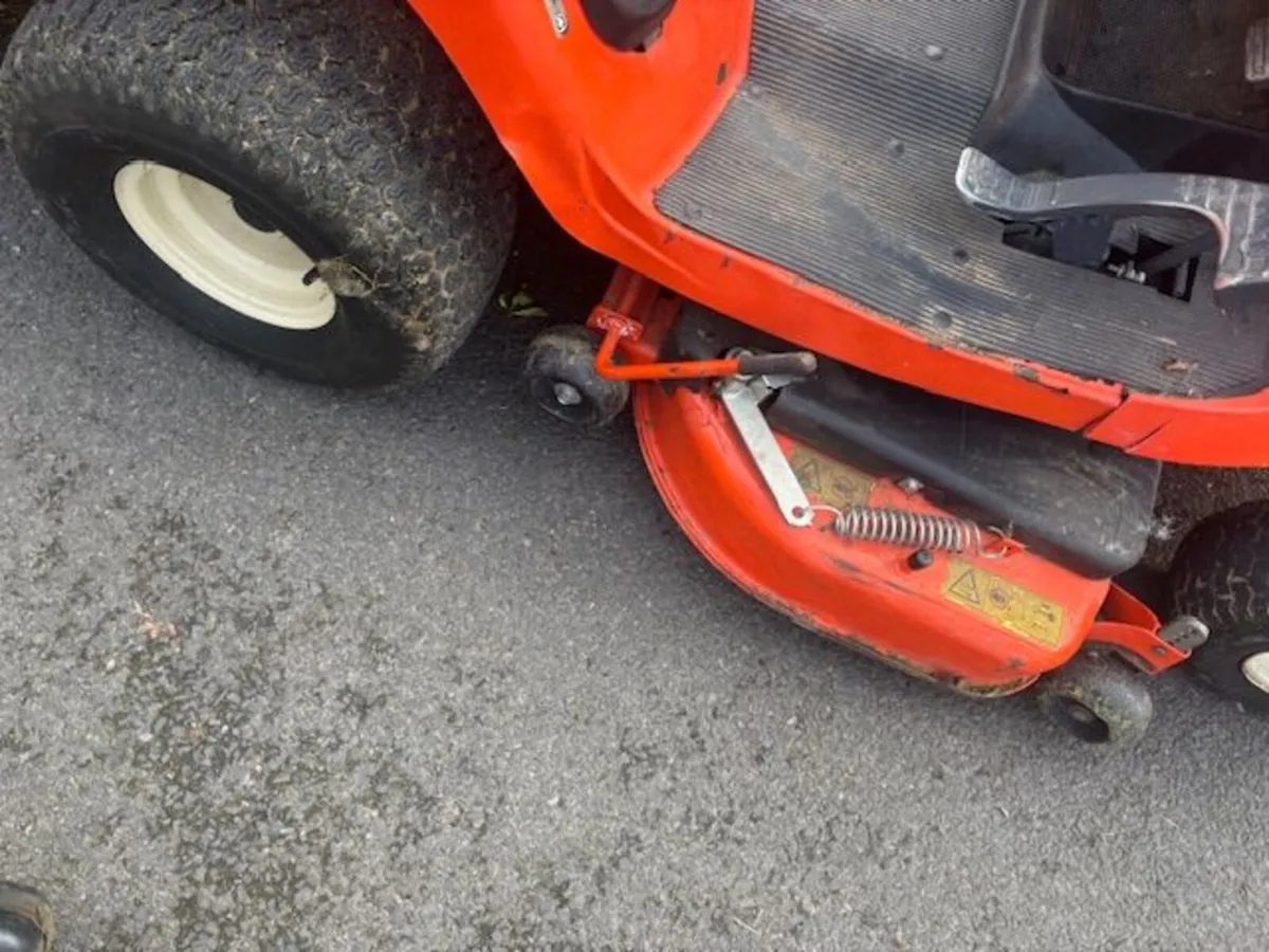 Kubota GR1600 Rideon Mower - Image 2
