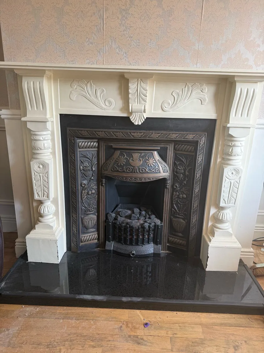 Fire place with Granite Inc - Image 2