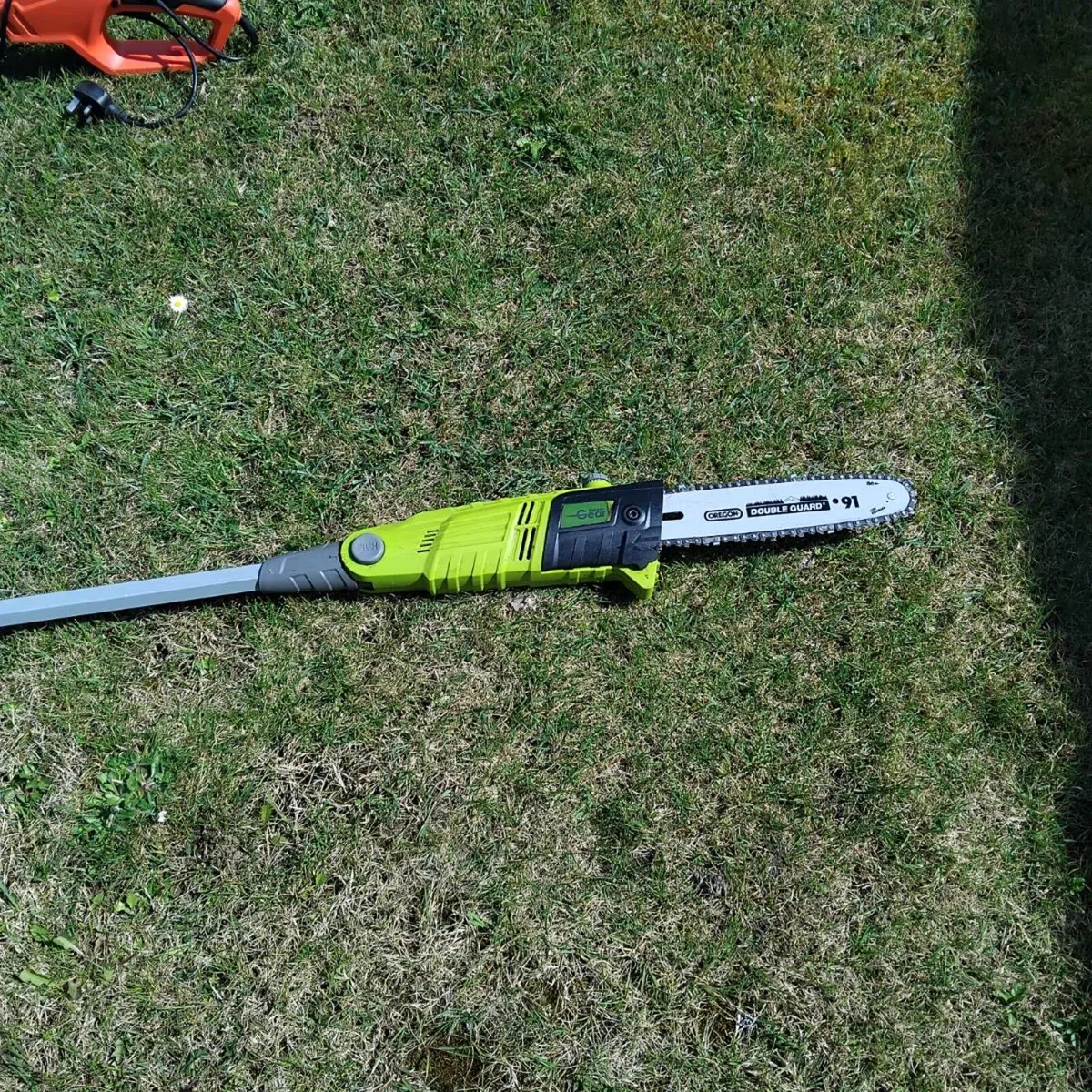 Long handle chain saw - Image 2