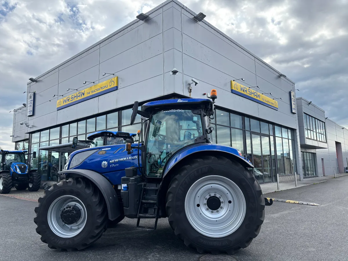 New Holland T7.270 Blue Power-1221hrs - Image 1