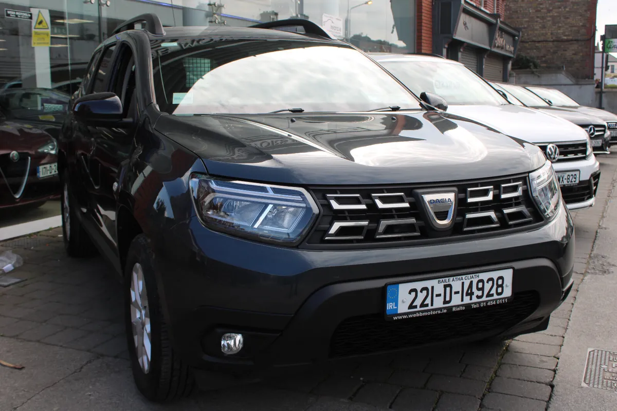 Dacia Duster 1.5 DCI COMFORT **1 OWNER - NEW DOE** - Image 1