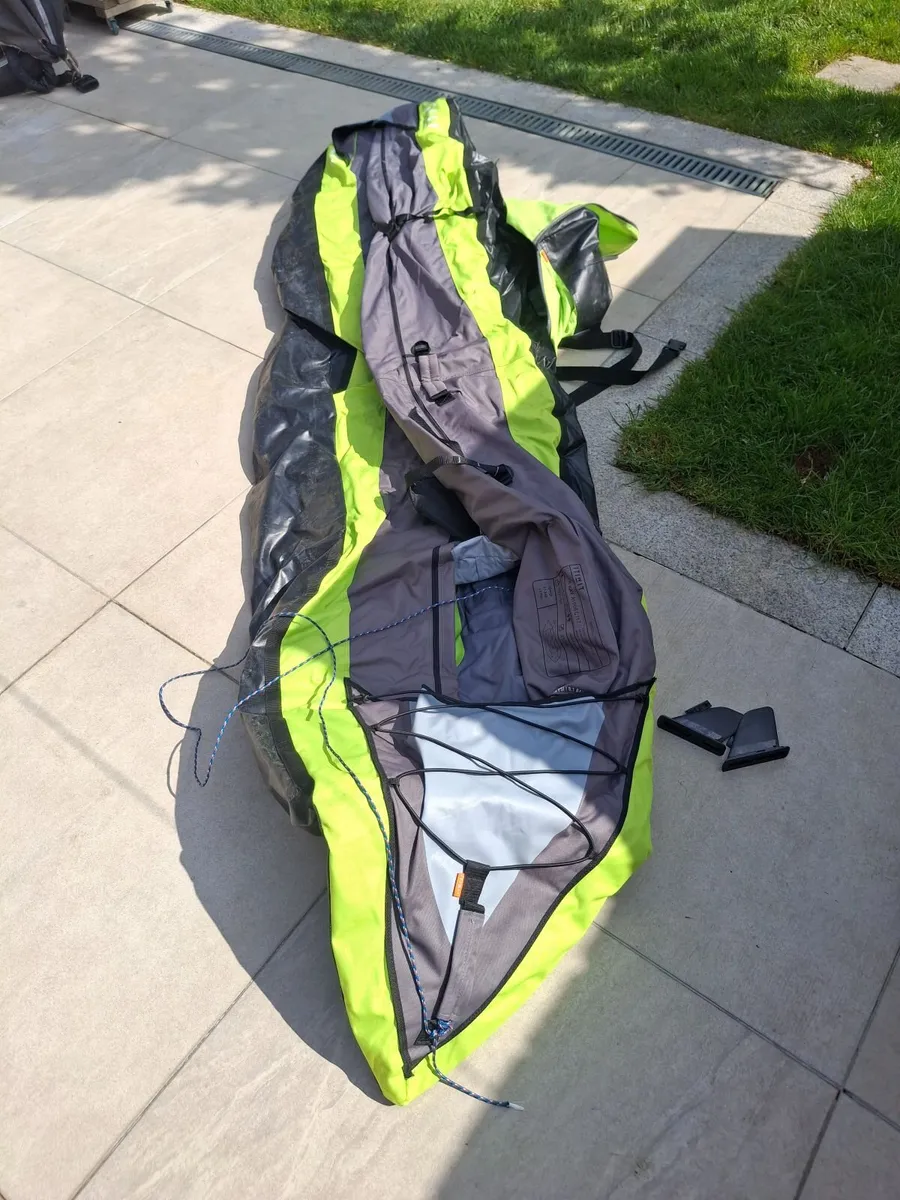 Decathalon inflatable kayak - Image 3