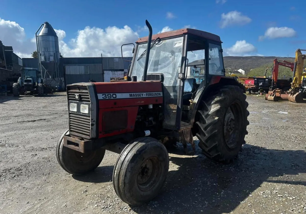 1987 Massey Ferguson 390 - Image 2