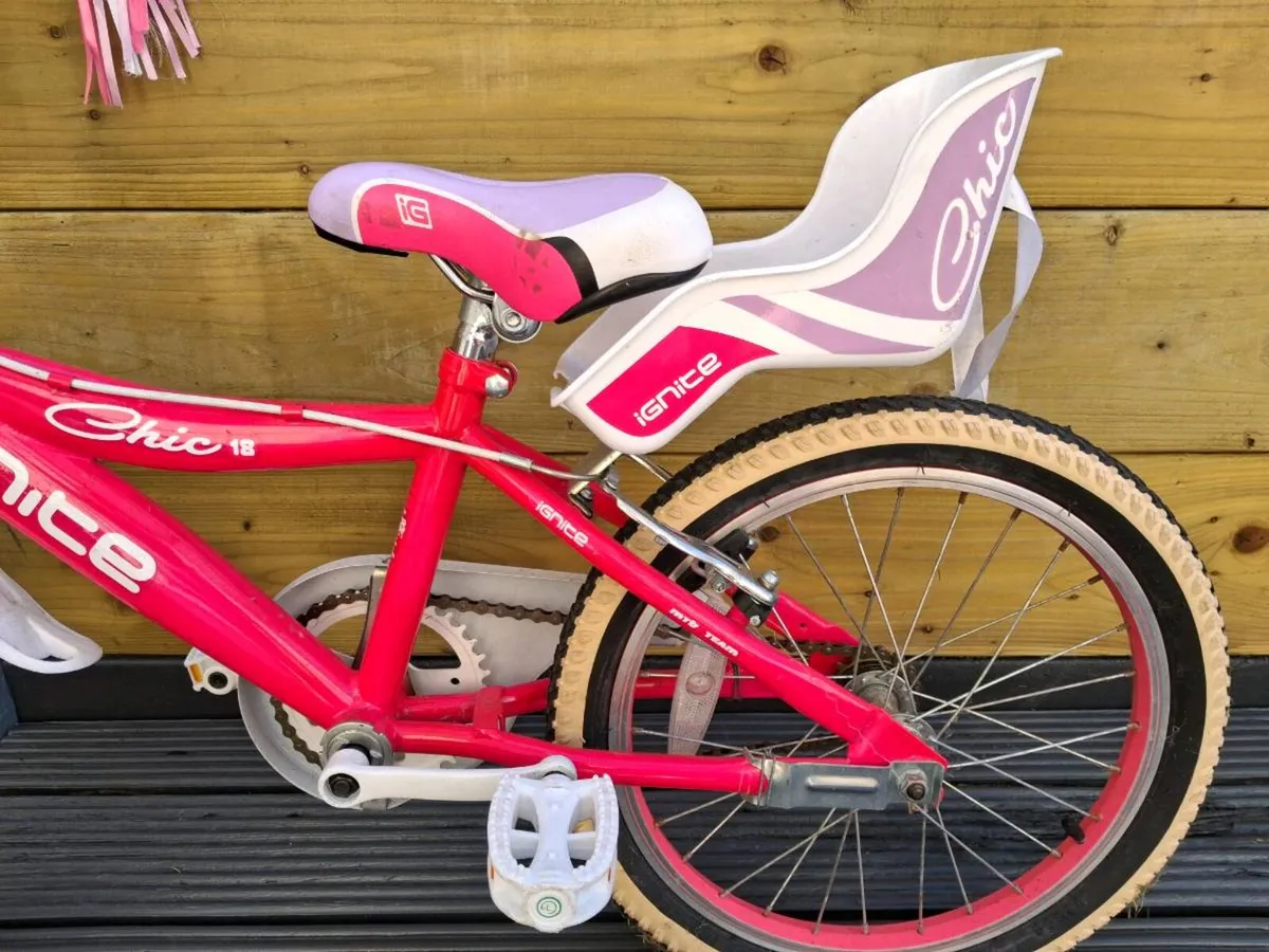 Chic Ignite 16" Girls Bike - Image 3