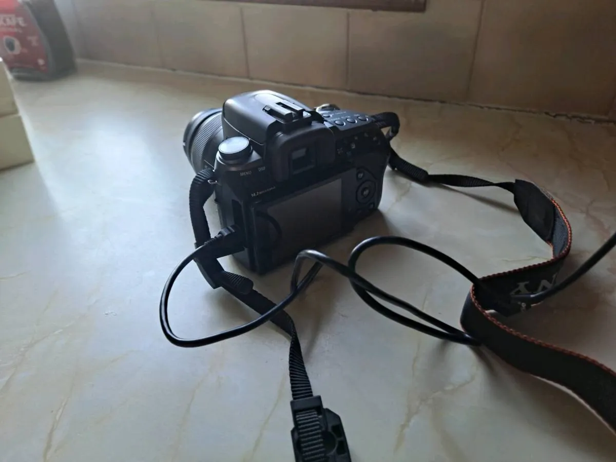 Sony Camera - Image 4