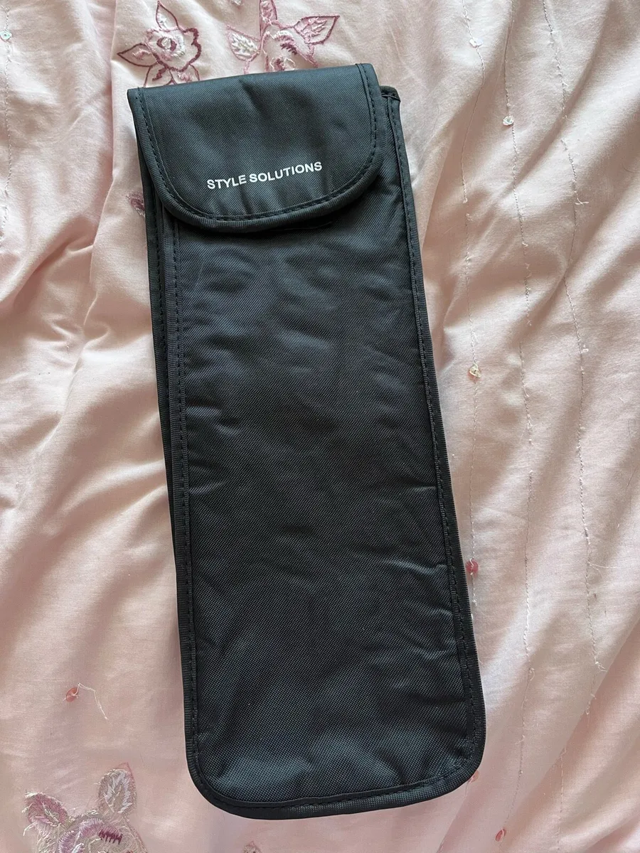 Hair straightener case - Image 1