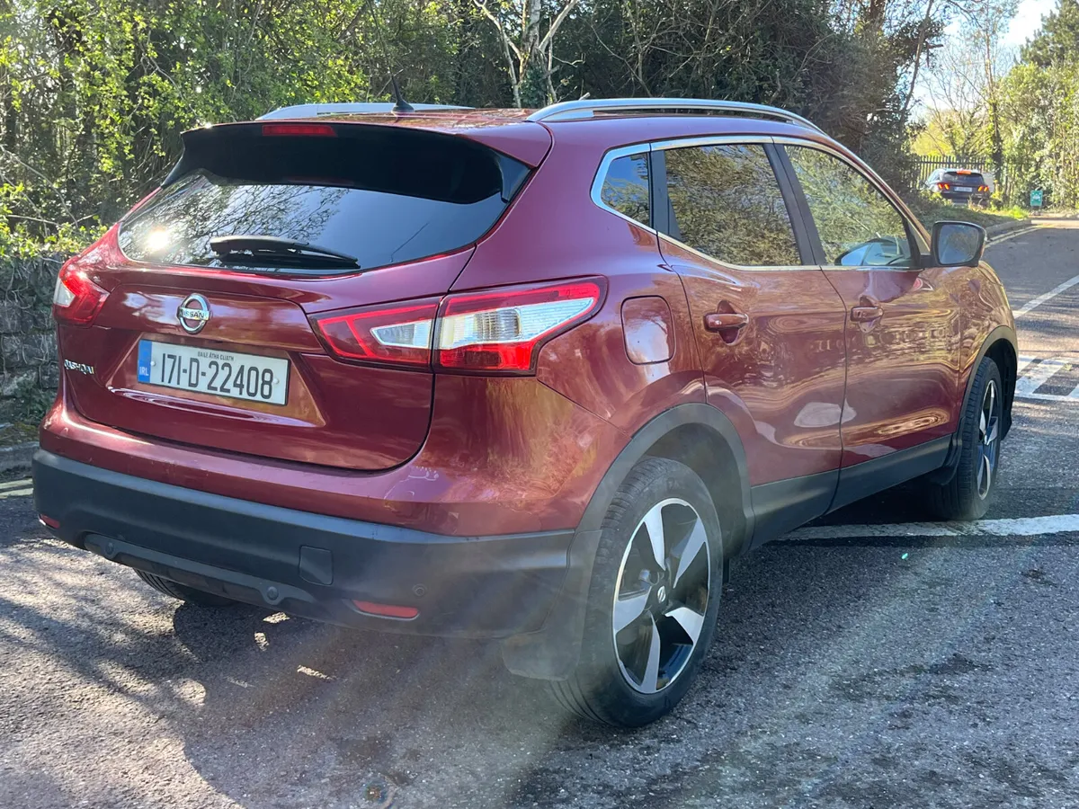 Nissan Qashqai 2017 * NEW DOE *PAN ROOF - Image 4