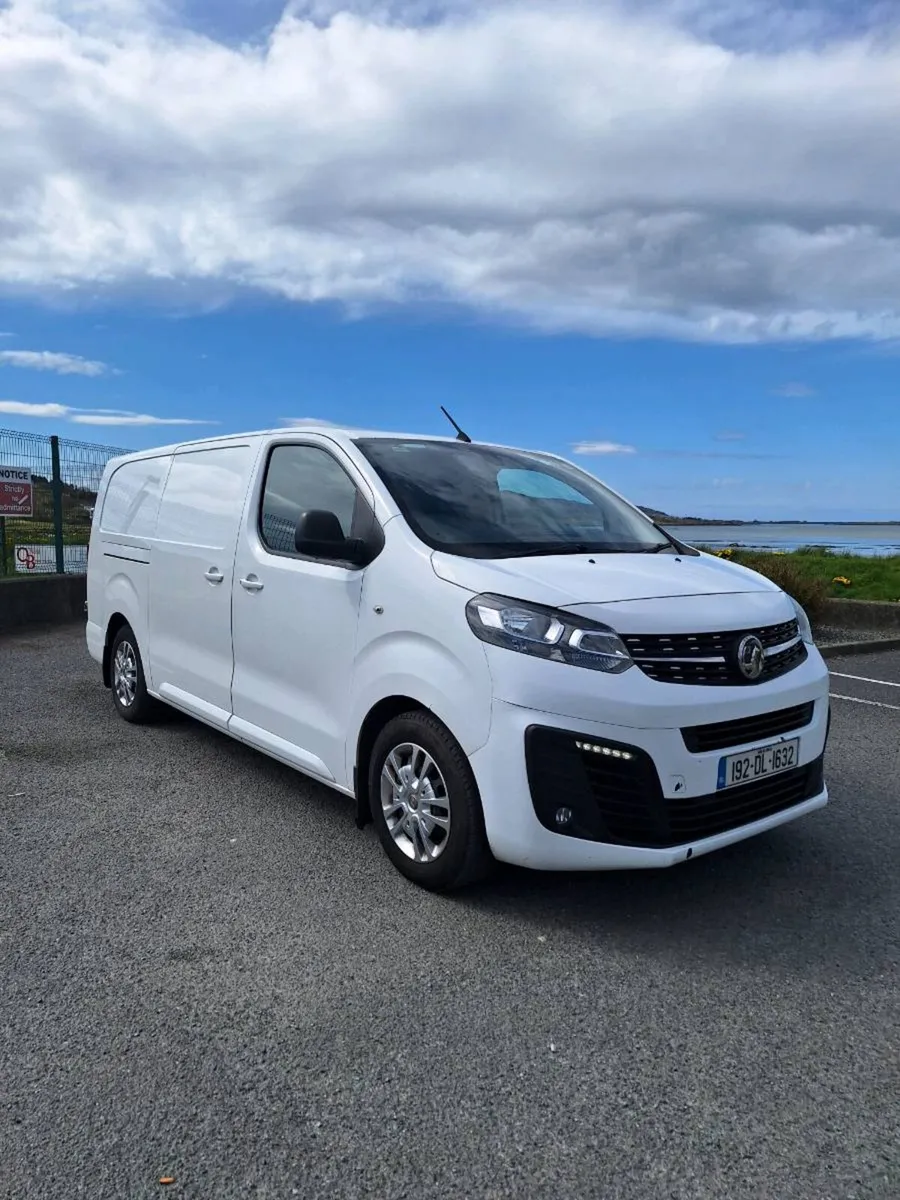 Vauxhall Vivaro LWB Sportive 1.5 - Image 1