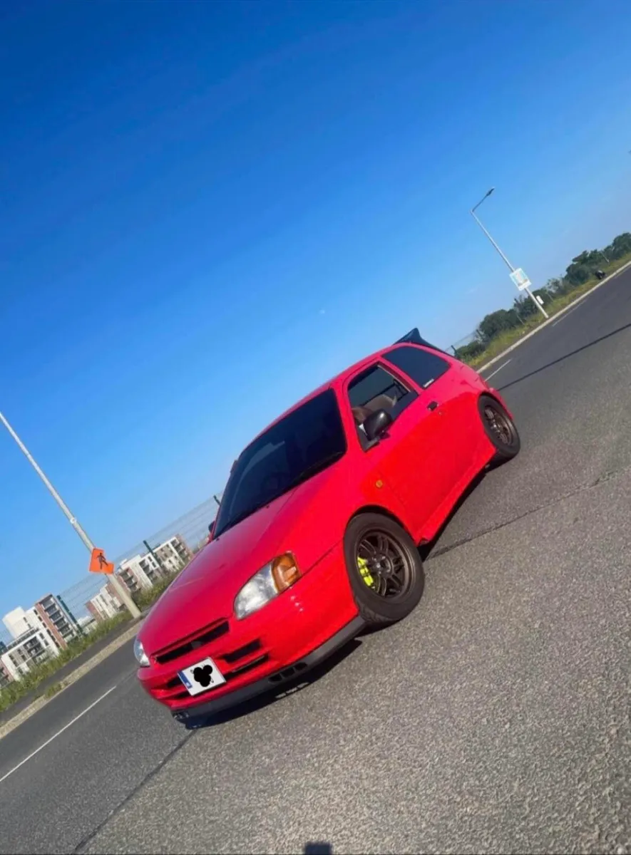 Toyota starlet - Image 1
