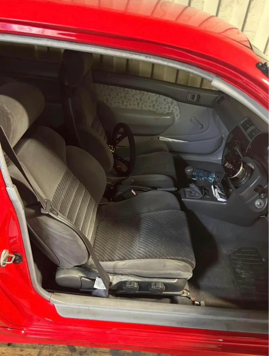 Toyota starlet - Image 2