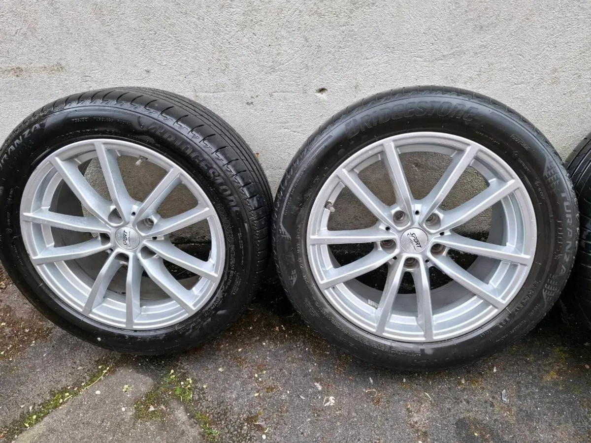 17" Alloy wheels - Image 3