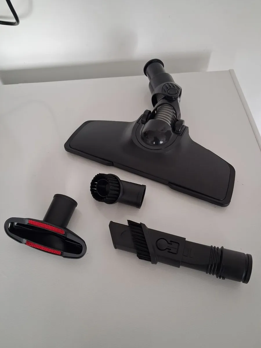 Cordless NBV Vacuum - Image 2