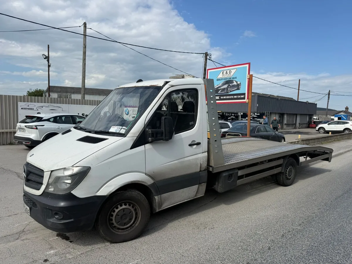 142 Mercedes-Benz Sprinter 2.1D Recovery - Image 2