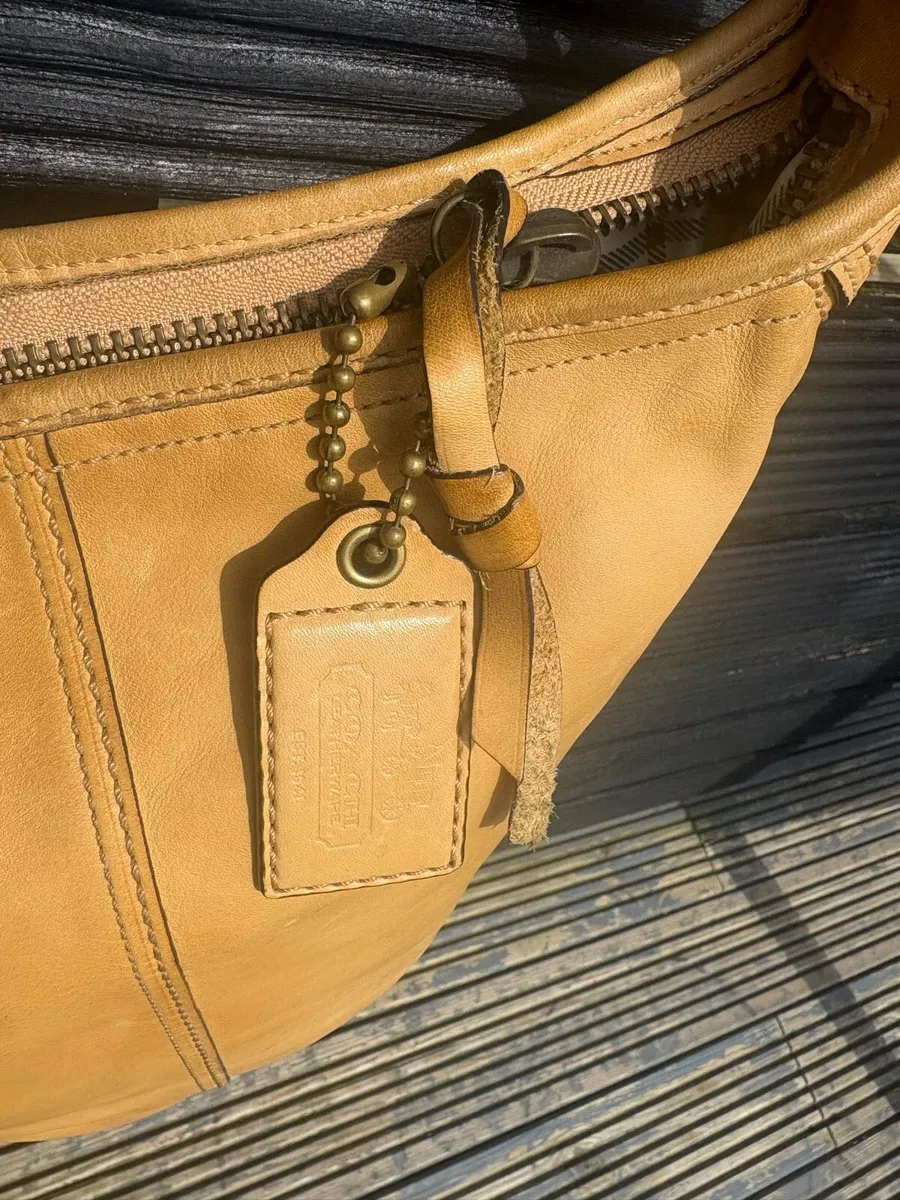 Vintage Coach leather bucket bag - Image 2