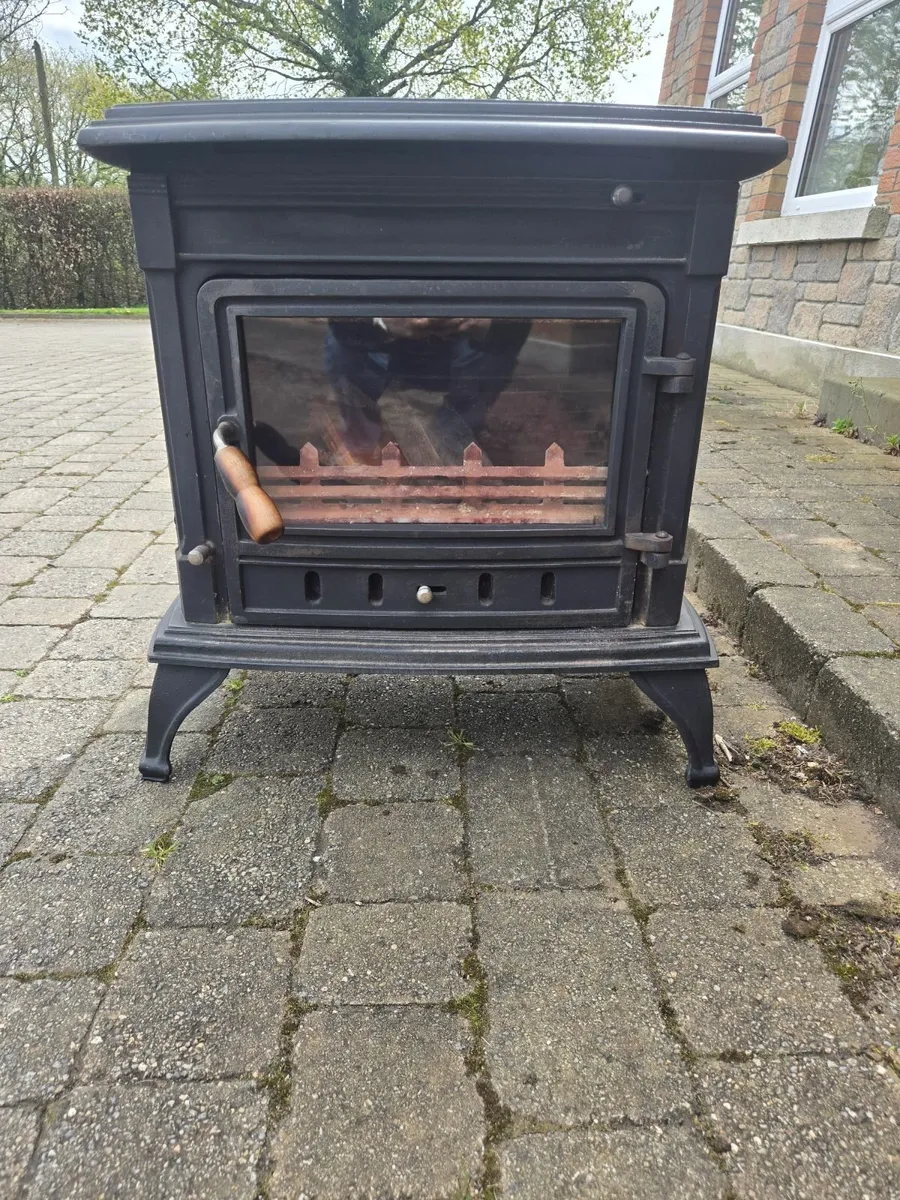 Stove solid fuel - Image 1
