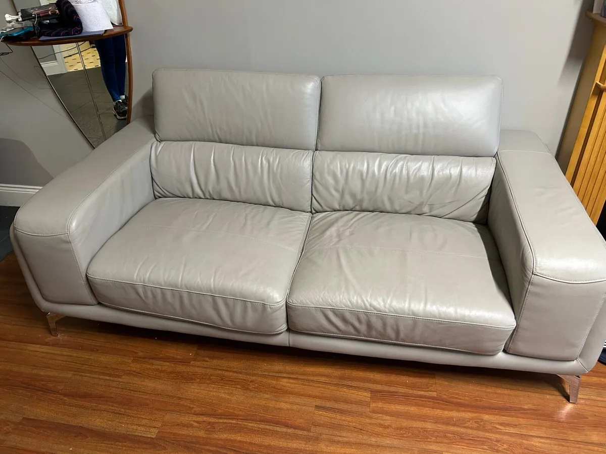 Sofa - Image 2