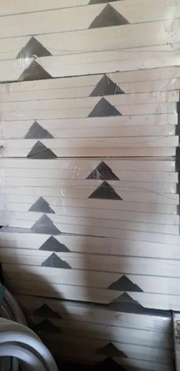 Cavity Insulation - preformed corners - Image 1