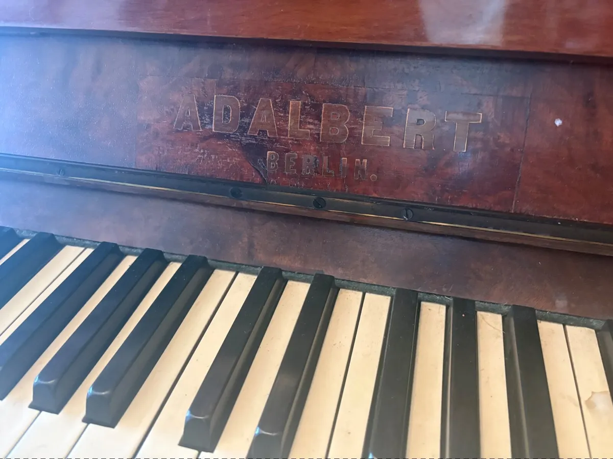 Antique piano - Image 3