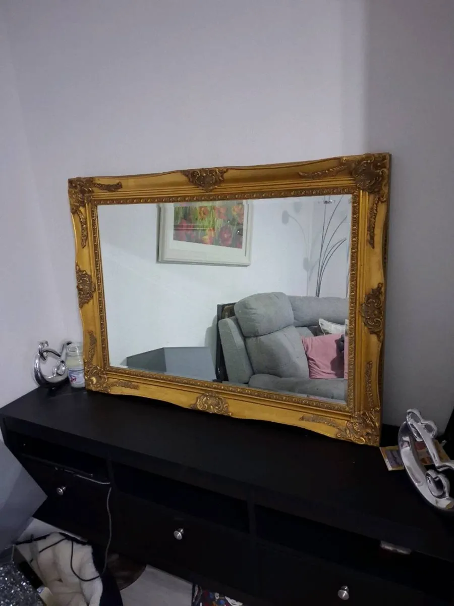 beautiful gold mirror - Image 1