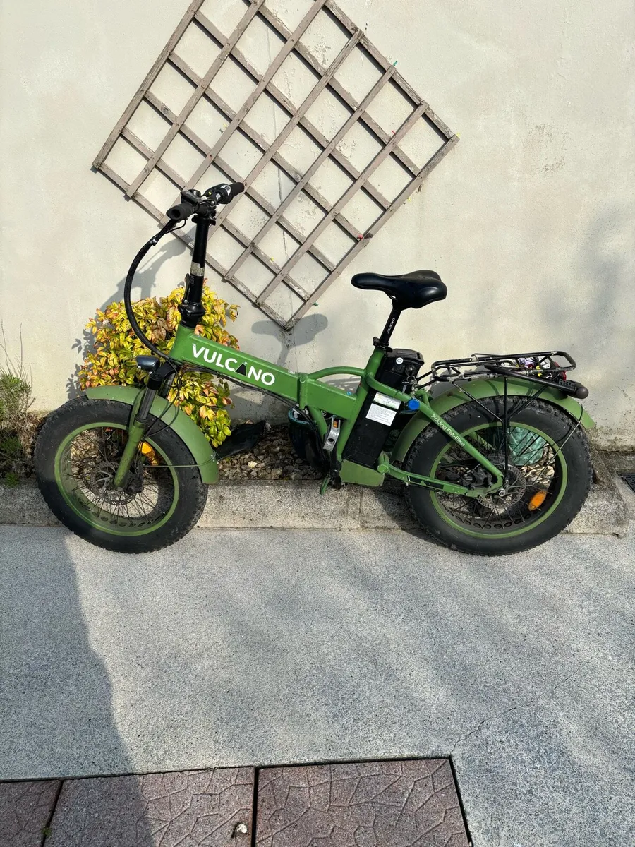 Electric fold up bicycle - Image 1