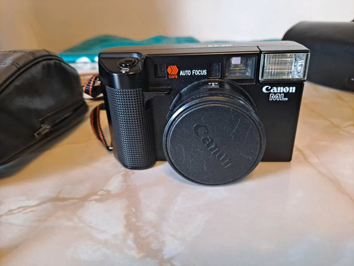 Canon camera - Image 1