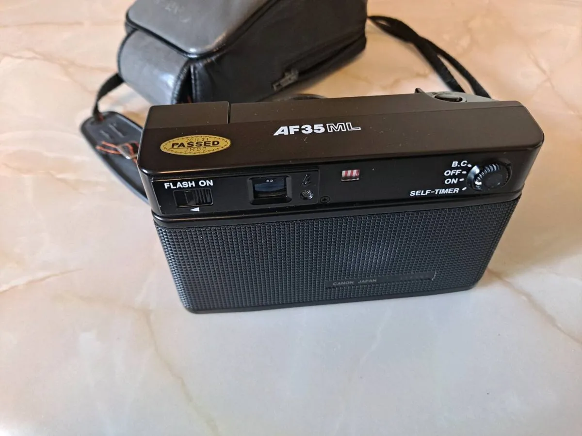 Canon camera - Image 3