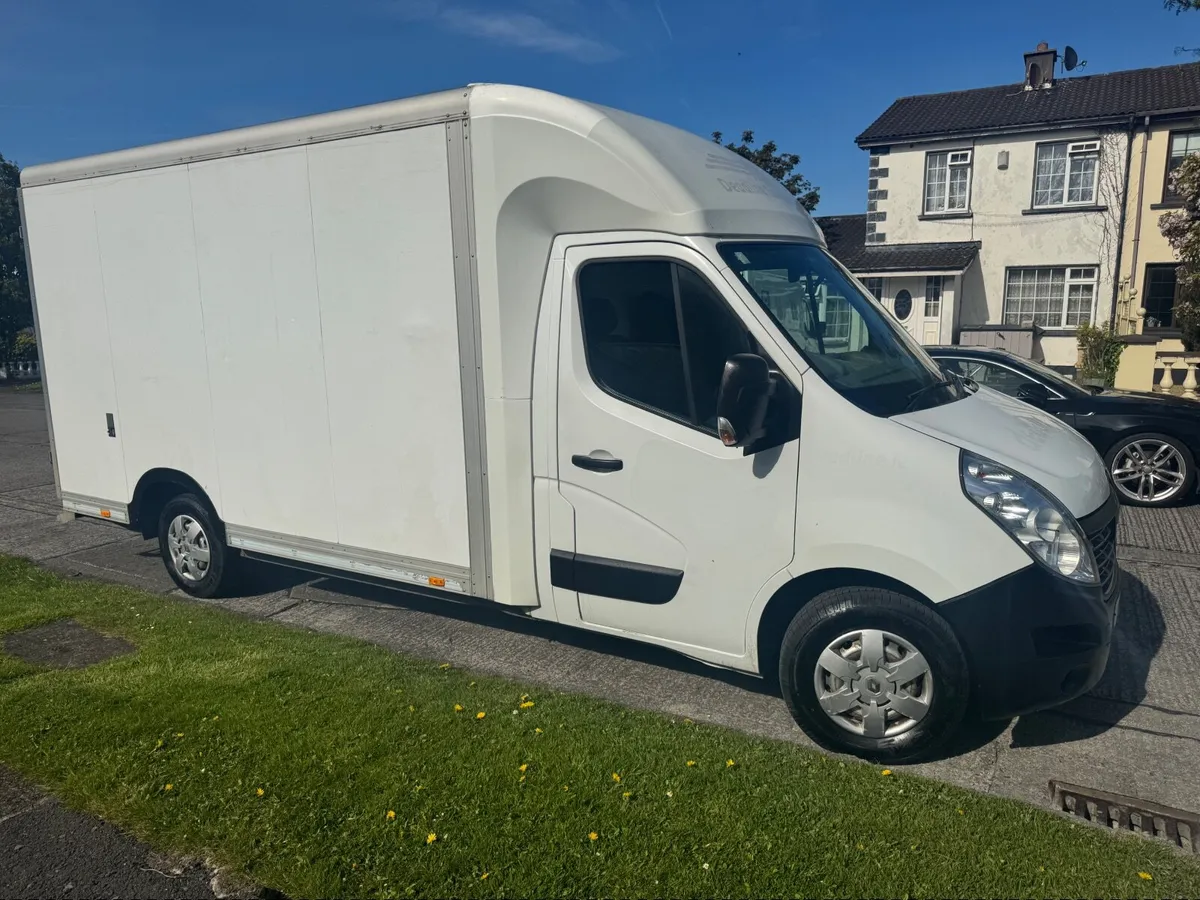 Renault Master 2015 - Image 1