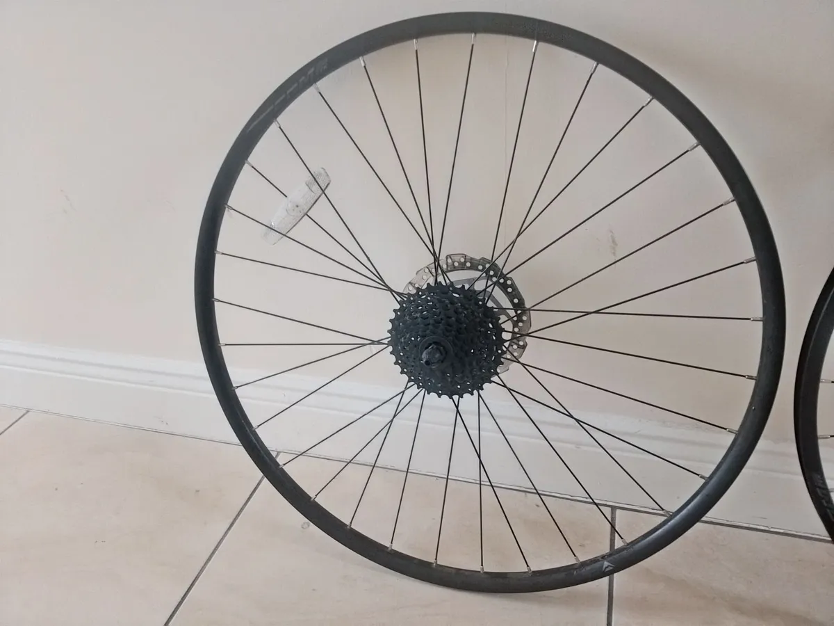 bicycle rear wheel merida crossway 20d - Image 3