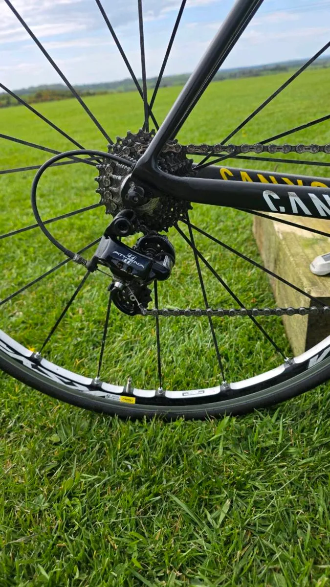 Mens racing bike - Image 2