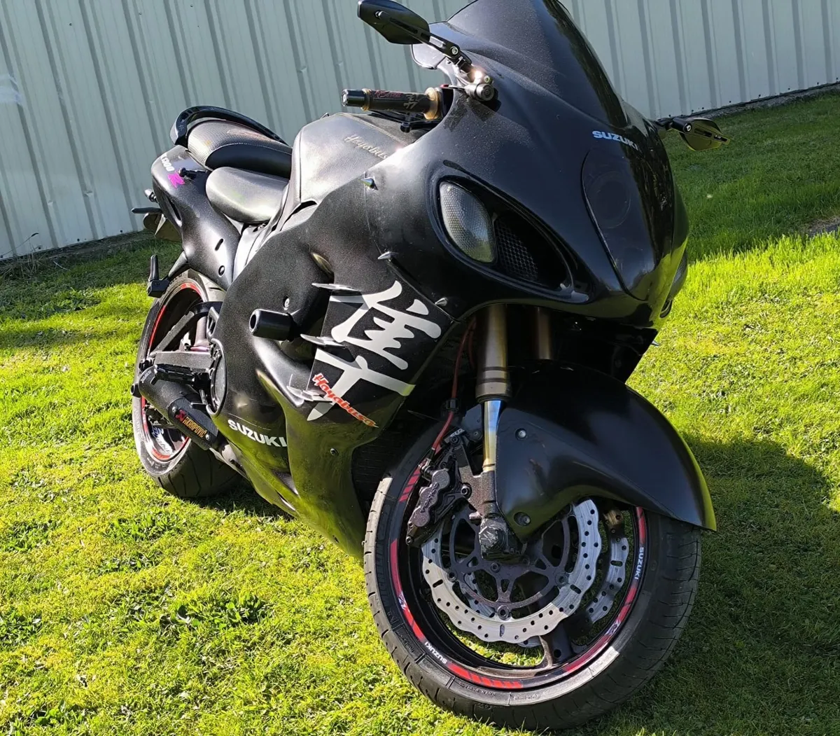 Suzuki Hayabusa 2006 - Image 1