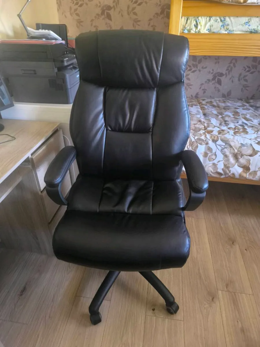Computer chair - Image 2