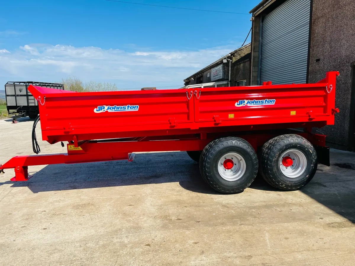 Johnston tipping trailer - Image 1