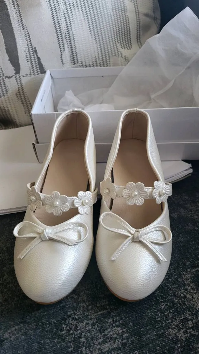 Ivory communion shoes - Image 3