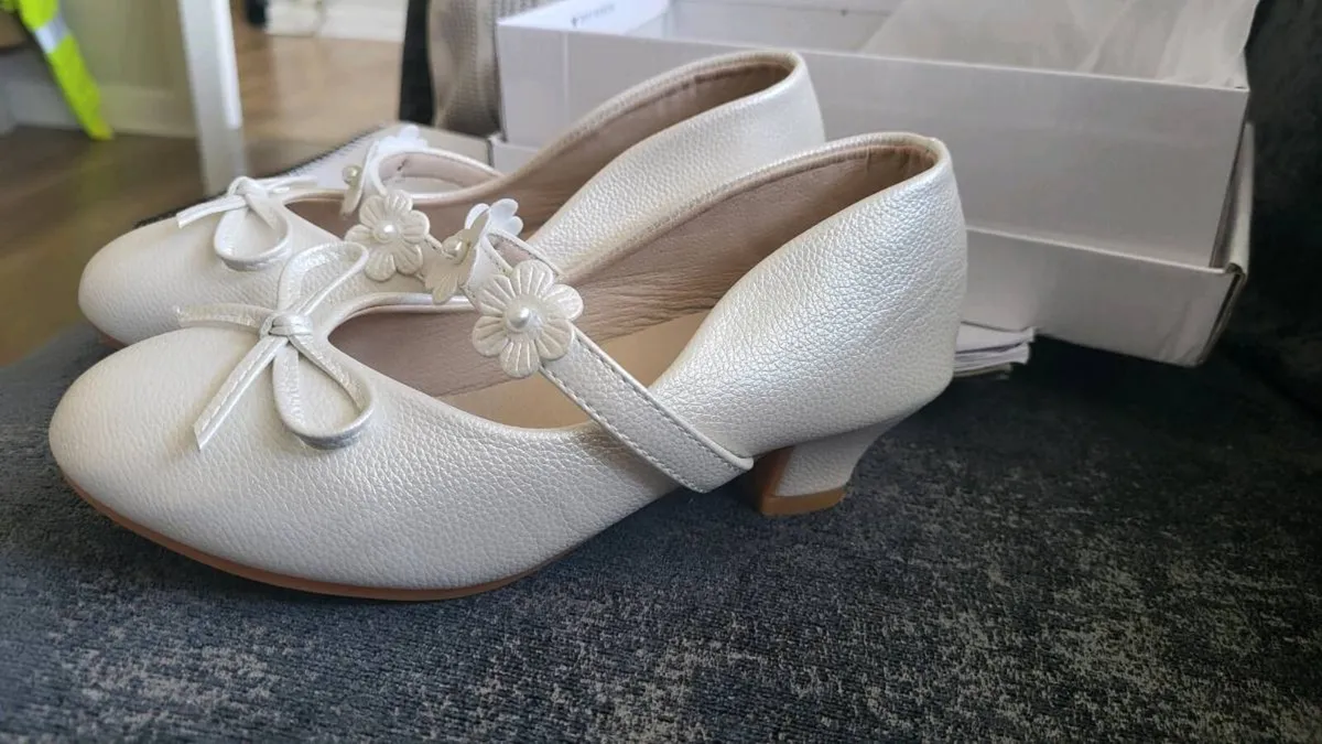 Ivory communion shoes - Image 4