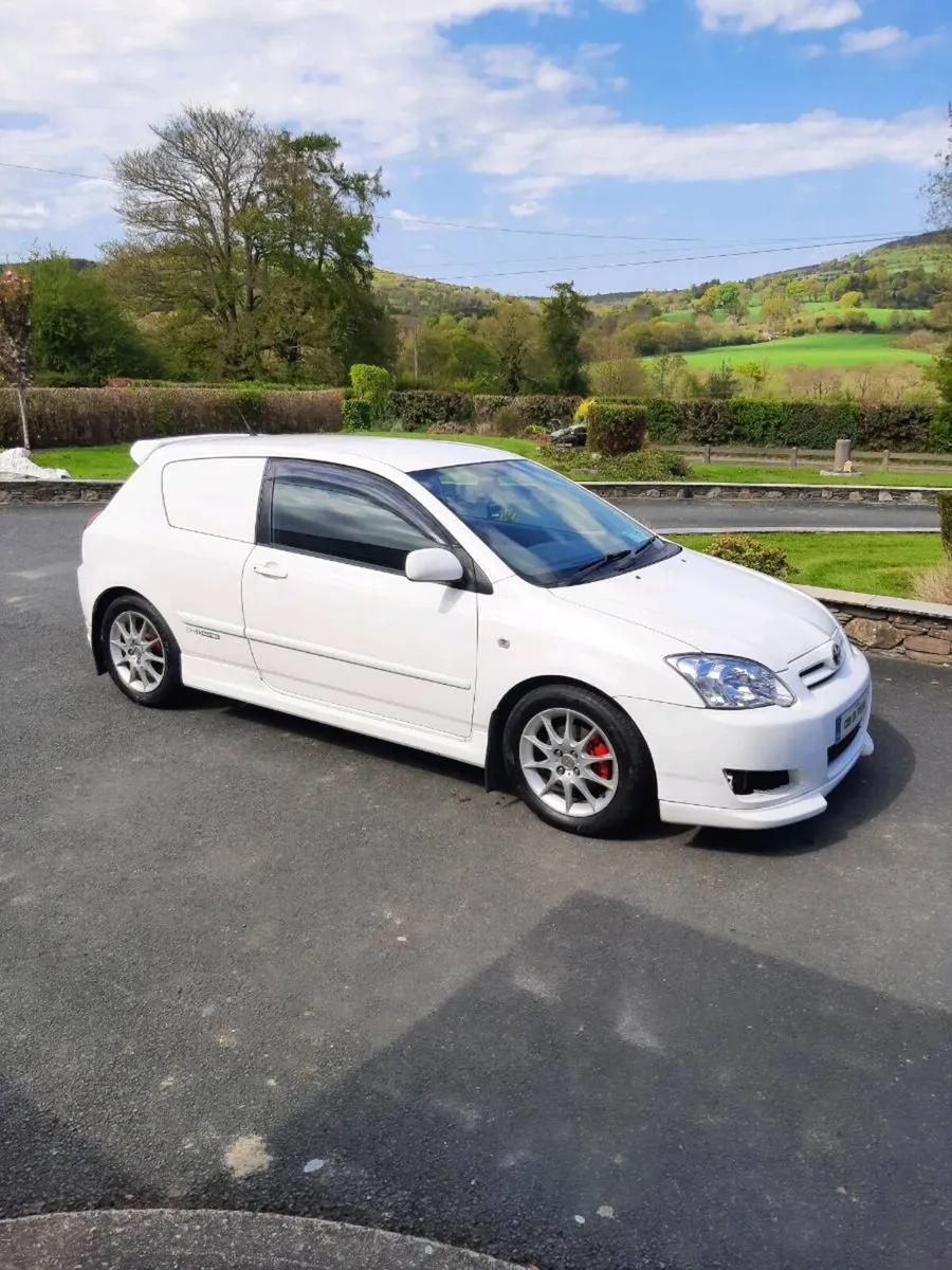 Corolla van d4d - Image 3