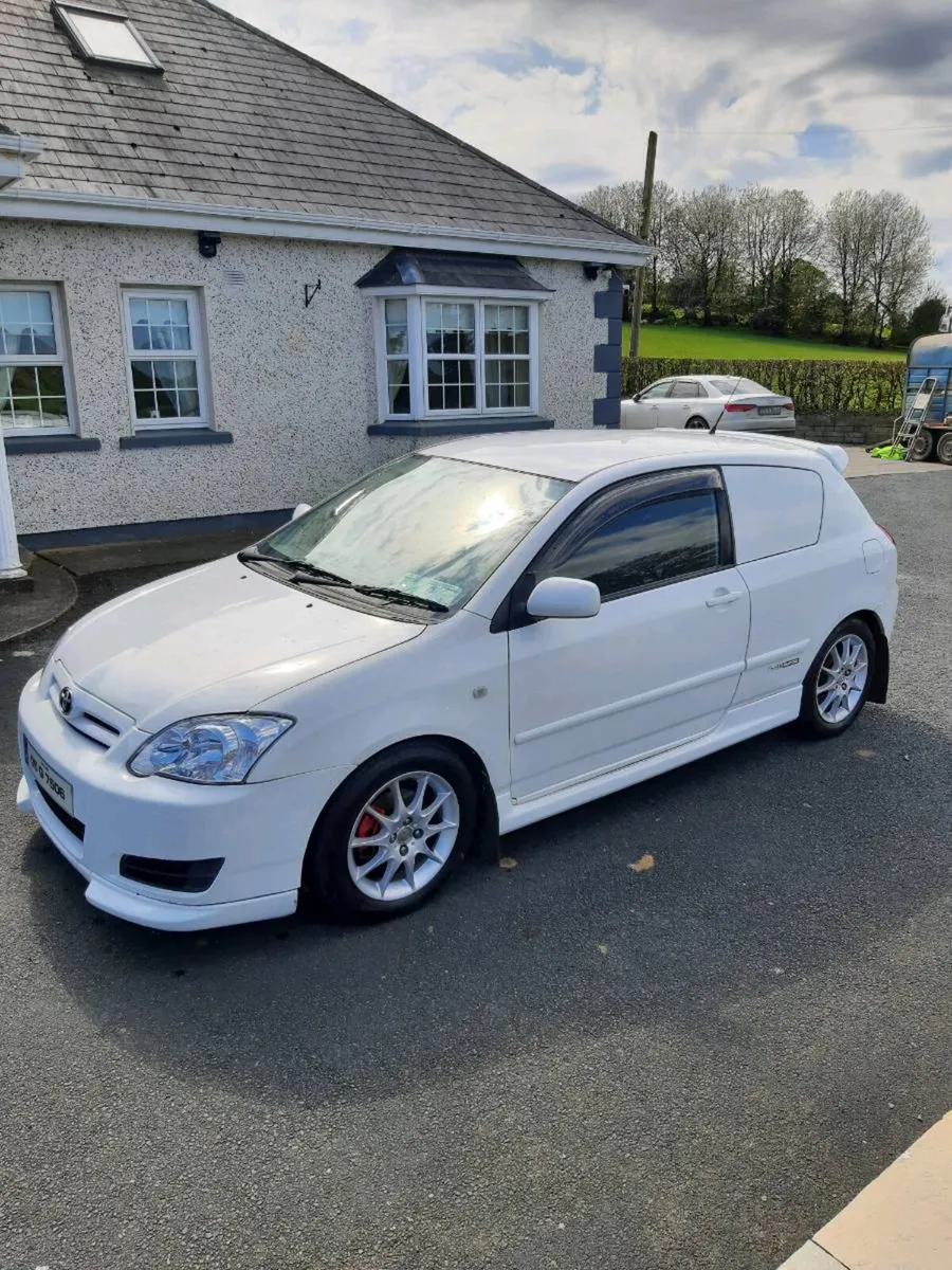 Corolla van d4d - Image 1