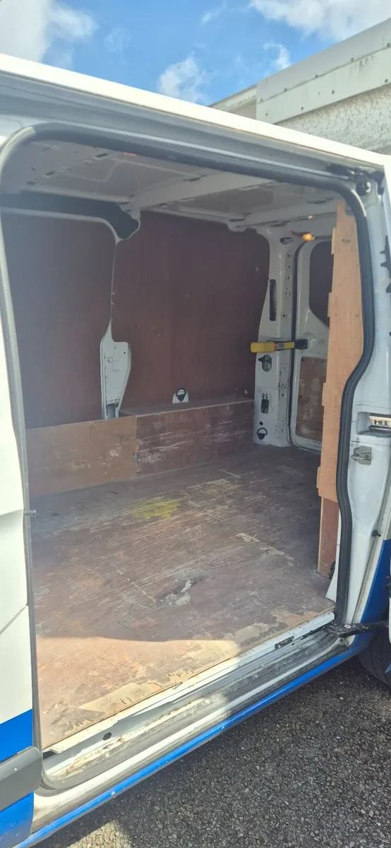 Ford Transit Custom 2017 - Image 3