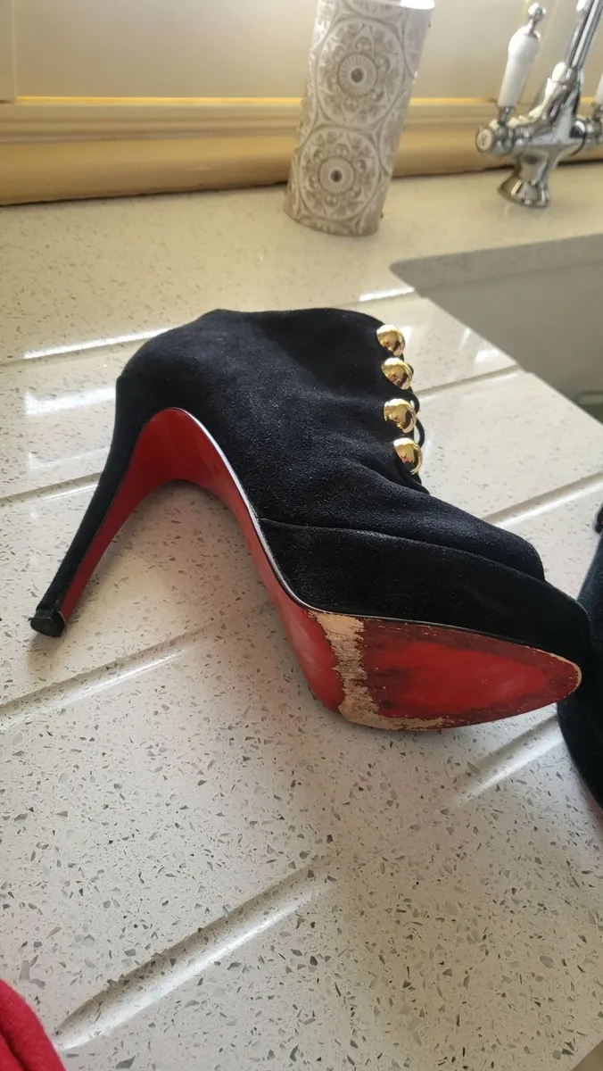 Christian louboutin womens shoes. - Image 4