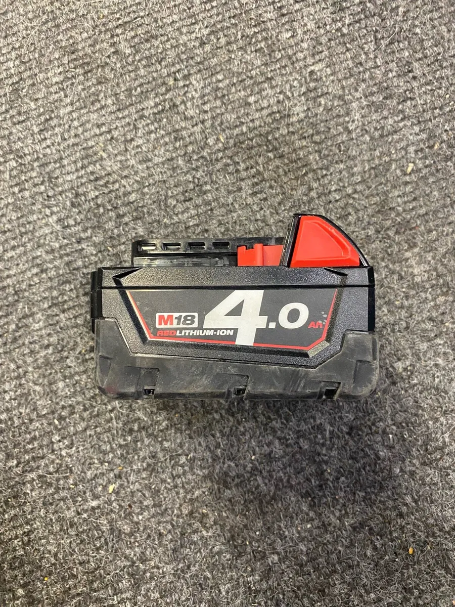 Milwaukee 4AH Battery - Image 1