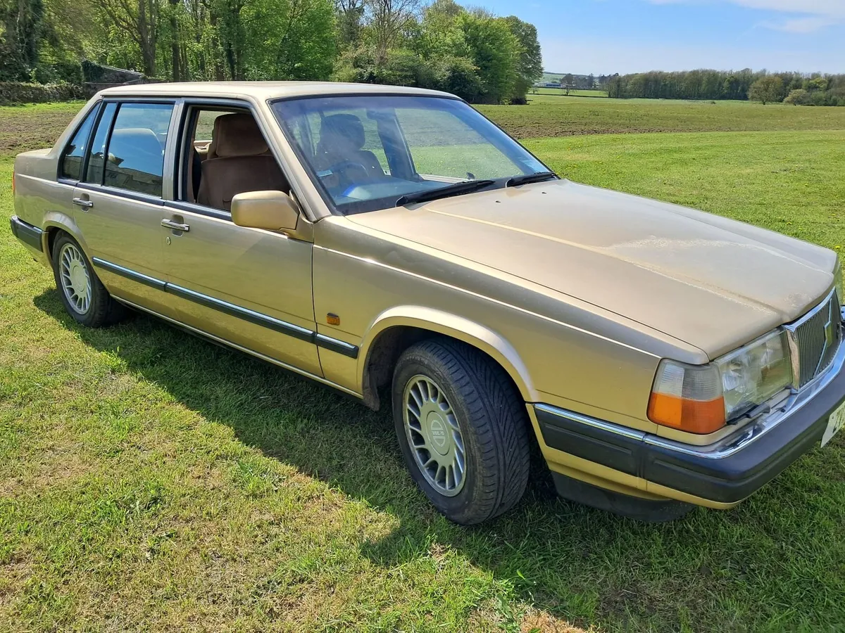 Volvo 960 1990 Rover P4-100 1960 vintage - Image 1