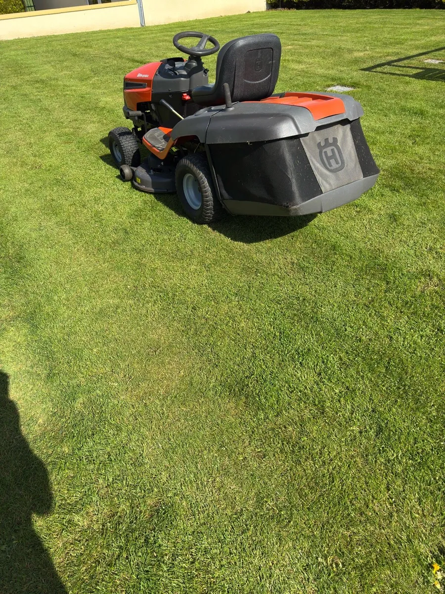 Husqvarna mower - Image 2