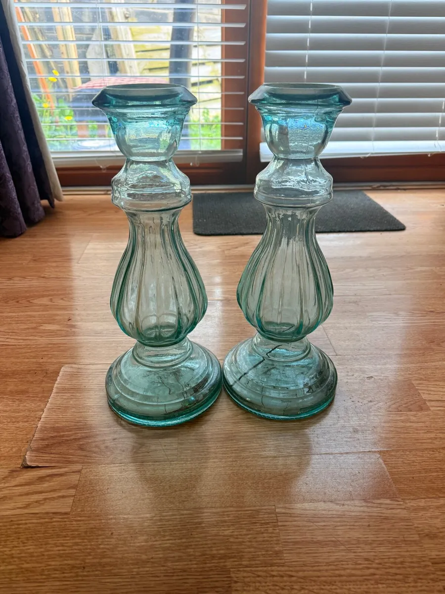 Glass vases - Image 2