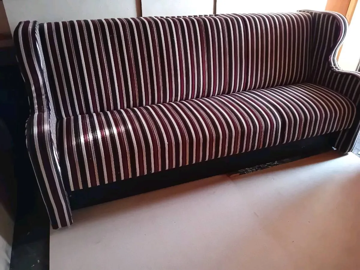 Pub benches - Image 2